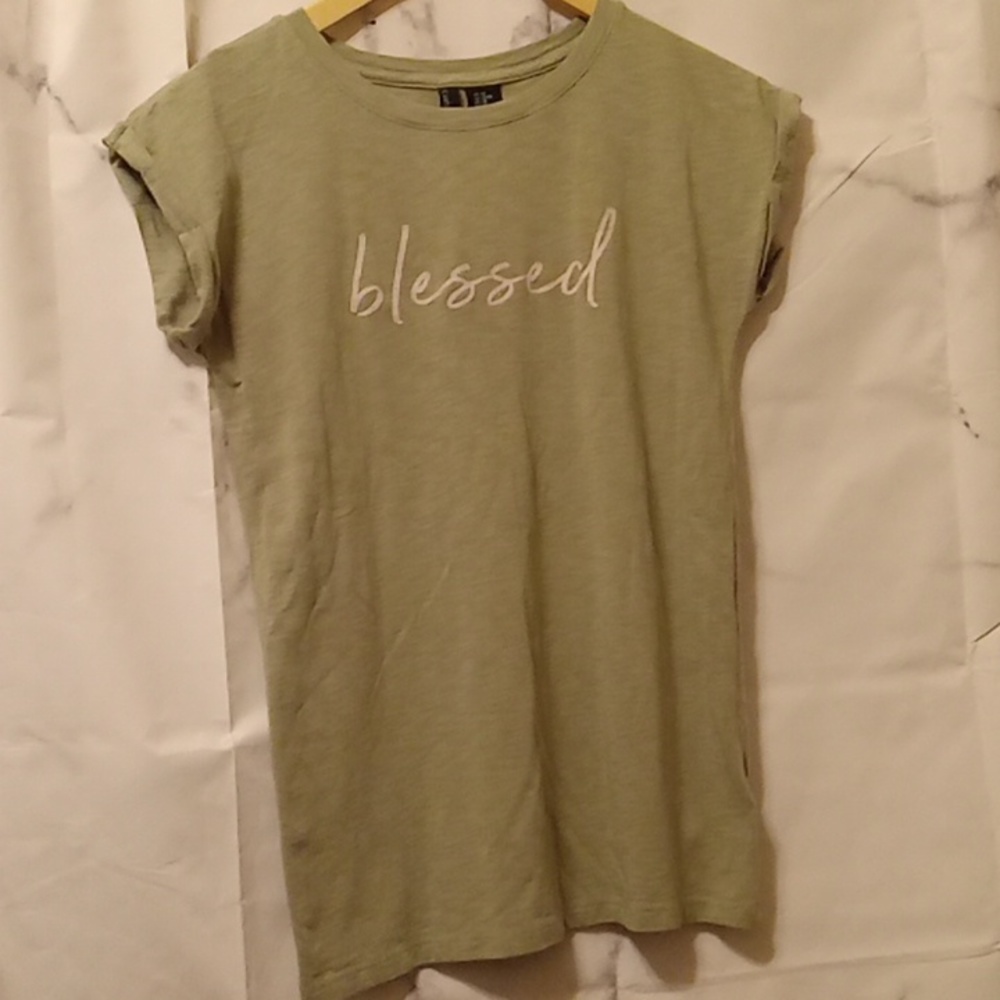 Free With Purchase Cynthia Rowley blessed TEE XS 💜💜💜💜